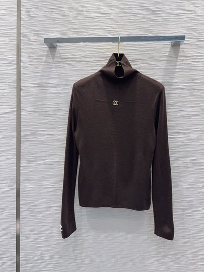 26New High-Neck Long-Sleeve Base Layer with Logo