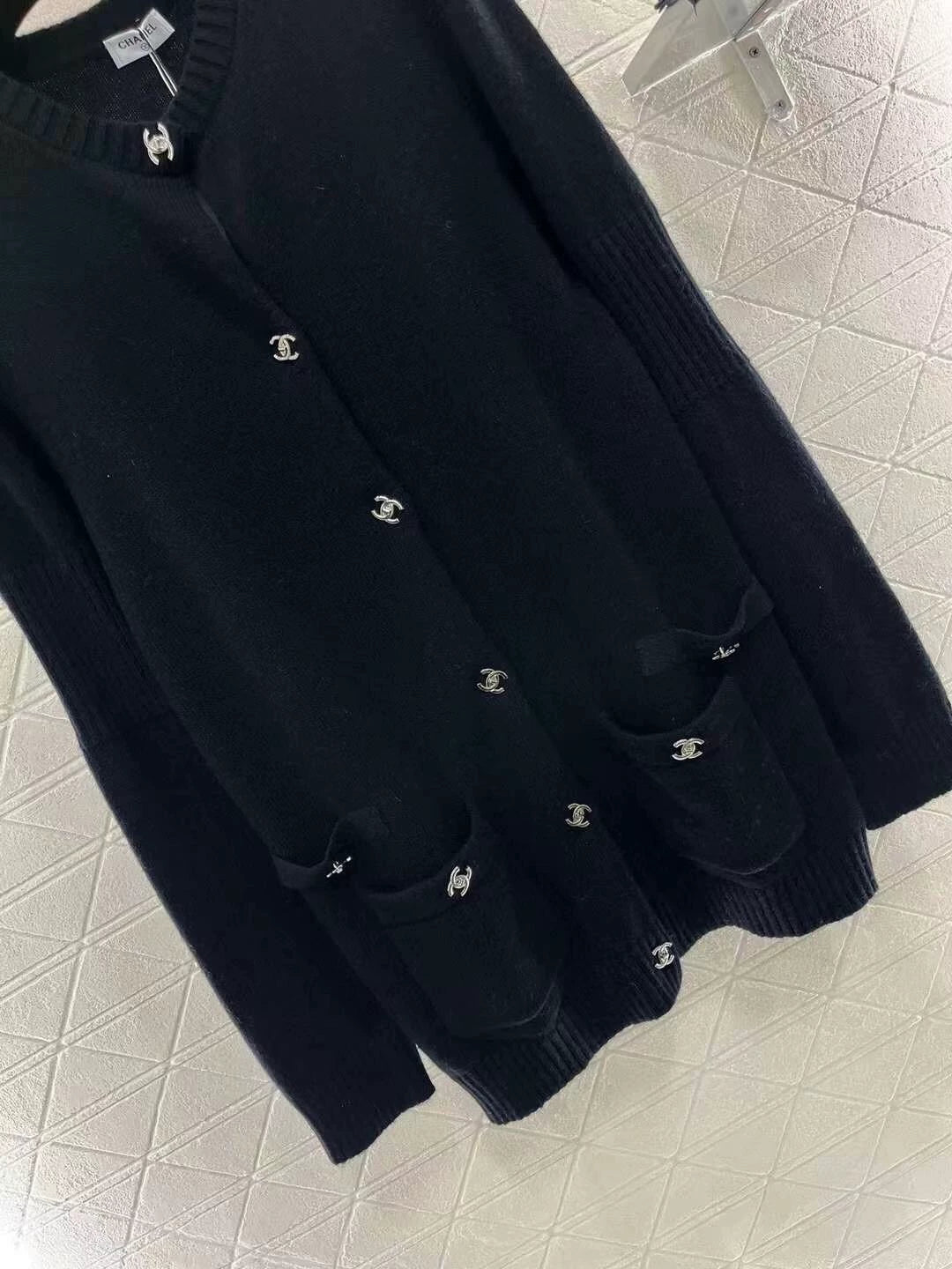 25fw Backpack buckle knitted cardigan