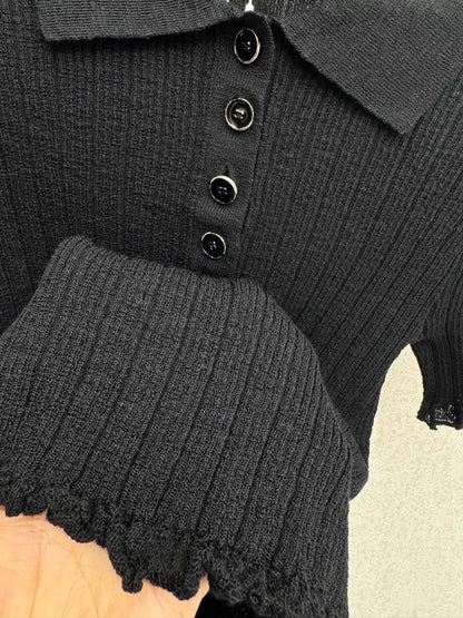 Short-sleeved polo shirt