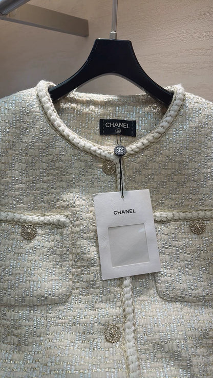 Woven-Pocket Jacket