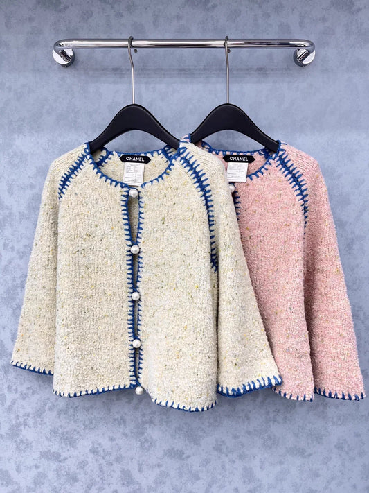 Pearl button contrasting round neck craft jacket