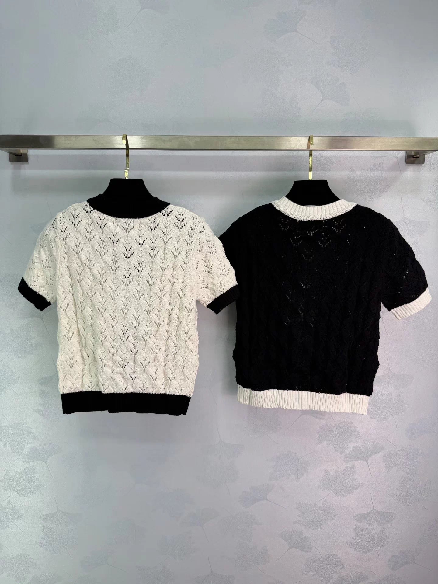 Color-blocked Knit T-shirt