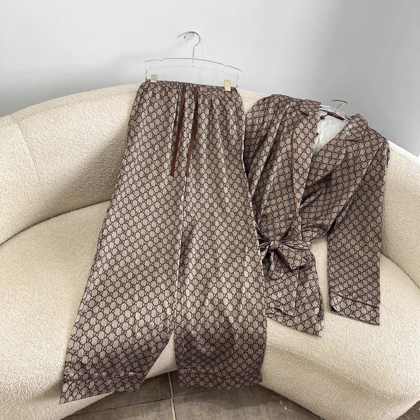 26ss robe-style cardigan + trousers