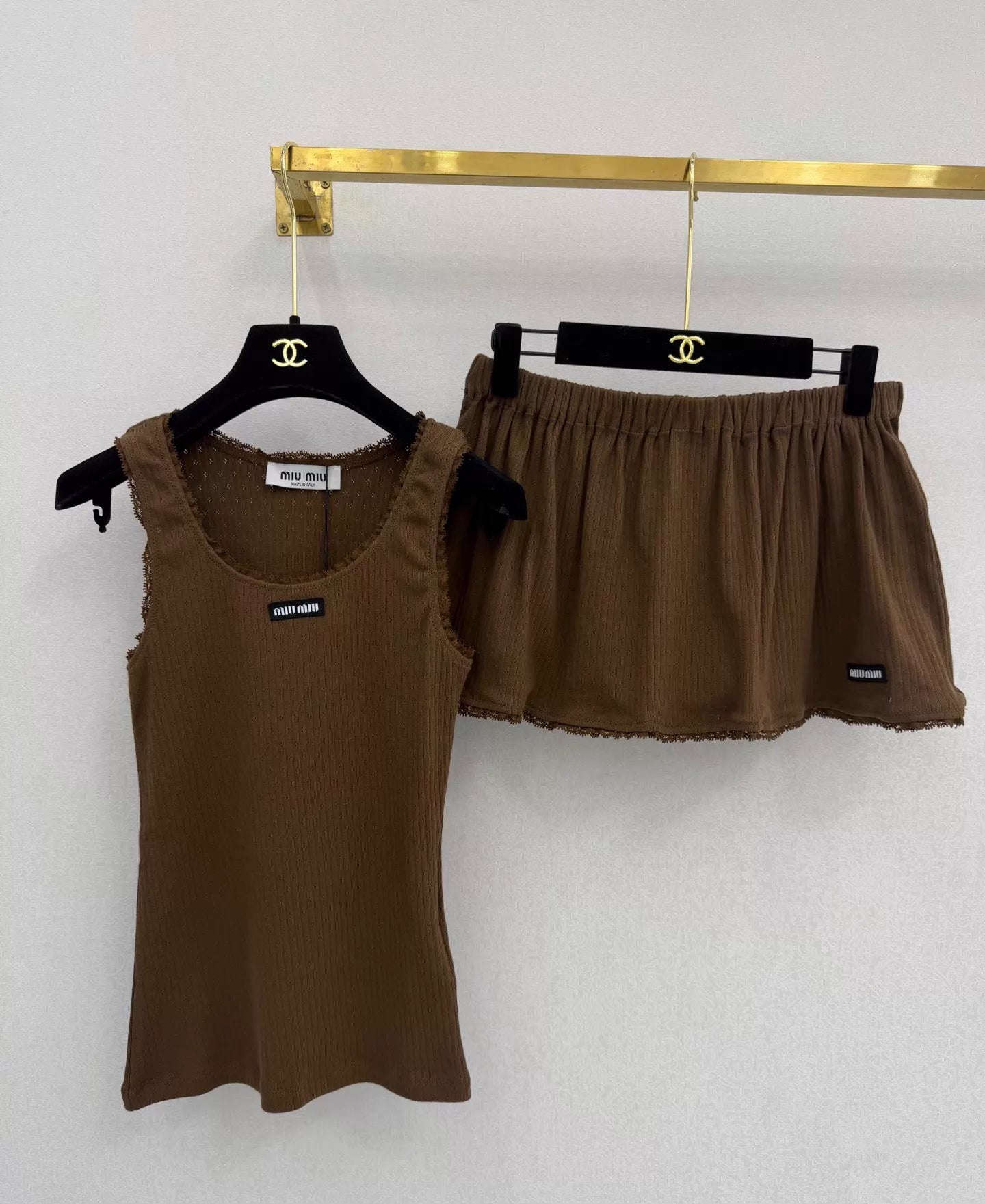 26ss Lace Trim Vest/Skirts