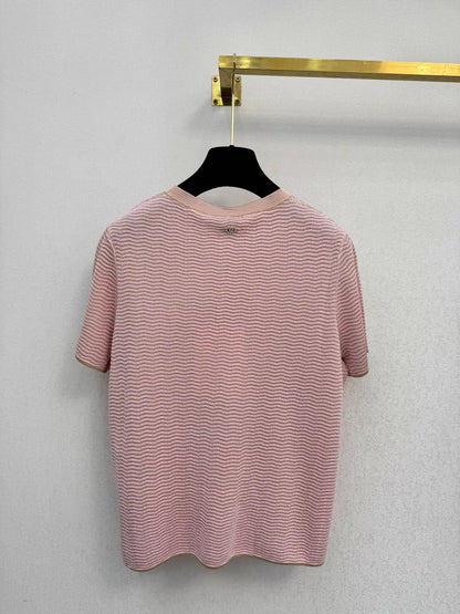 Striped knit short-sleeved shirt