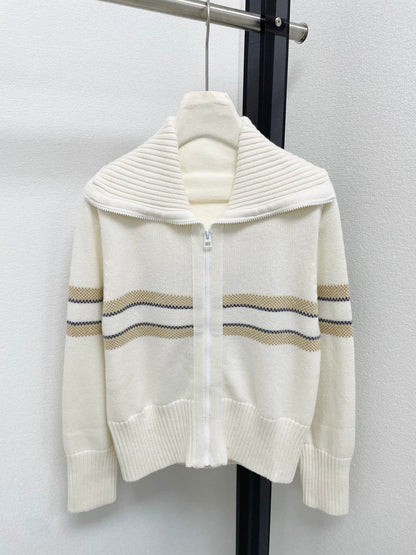 25fw Navy collar cardigan with contrasting colors