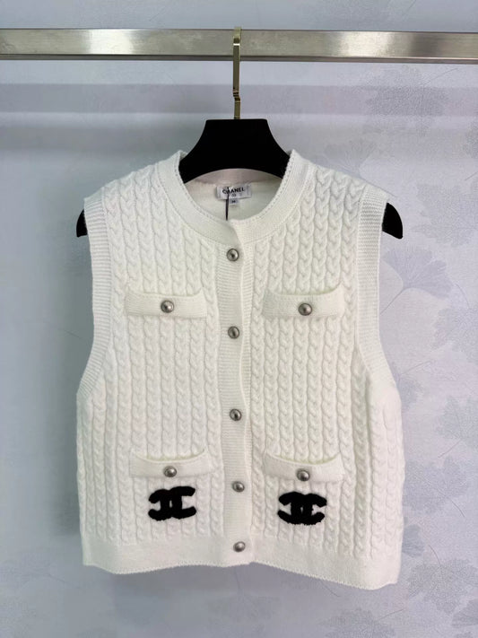 Knitted Vest