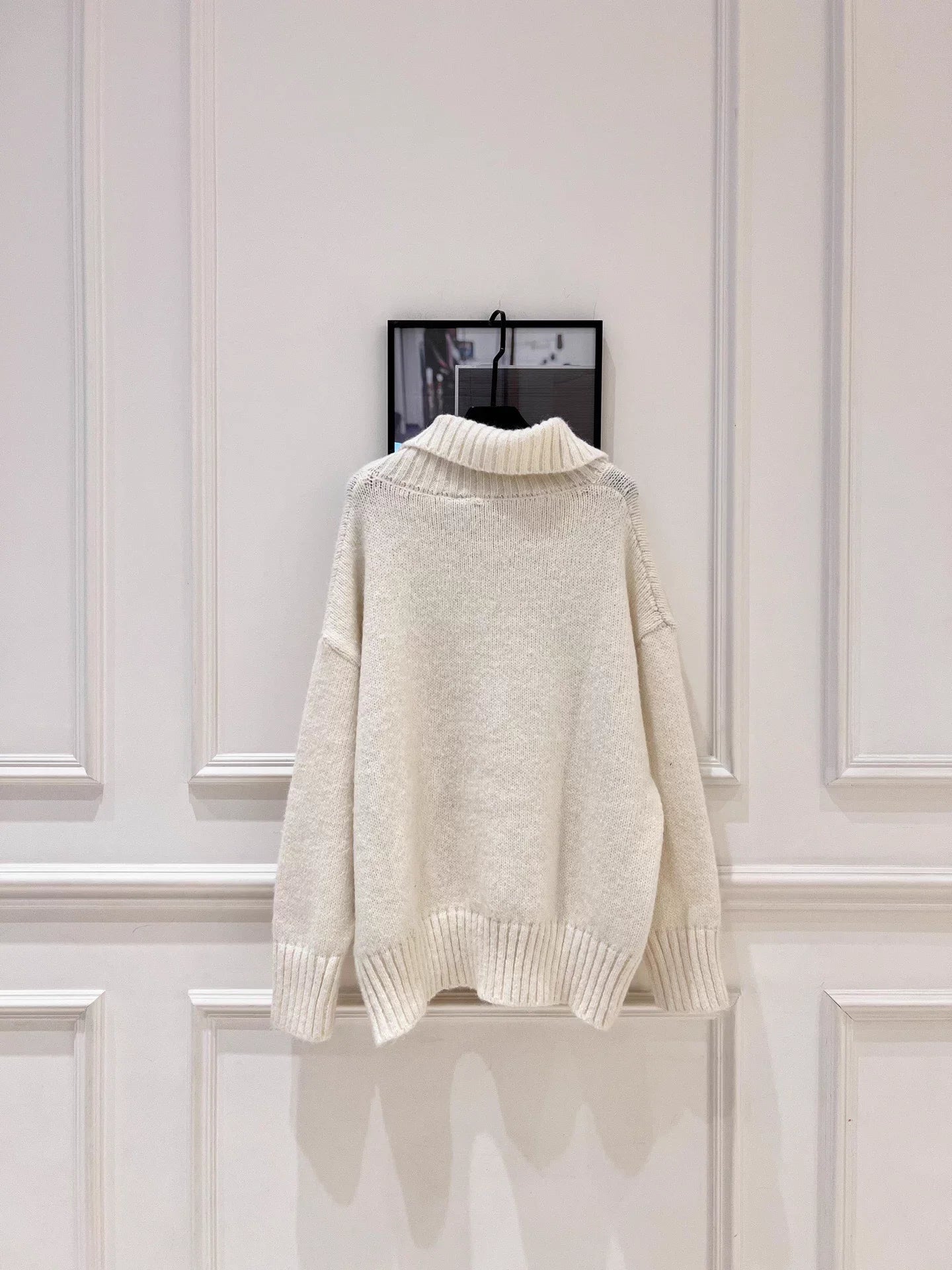 Polo collar knit sweater