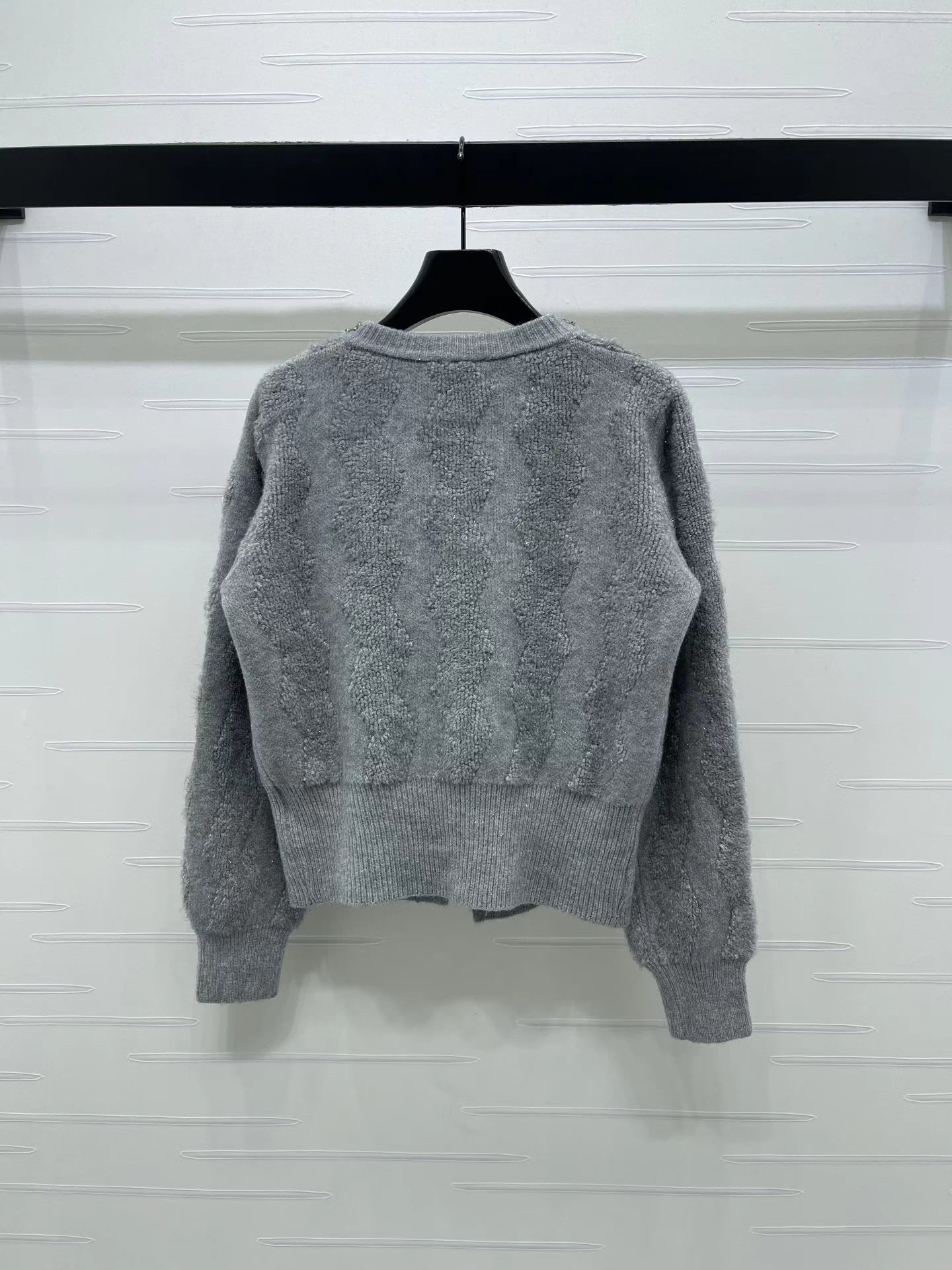 Heavy-duty beaded cardigan