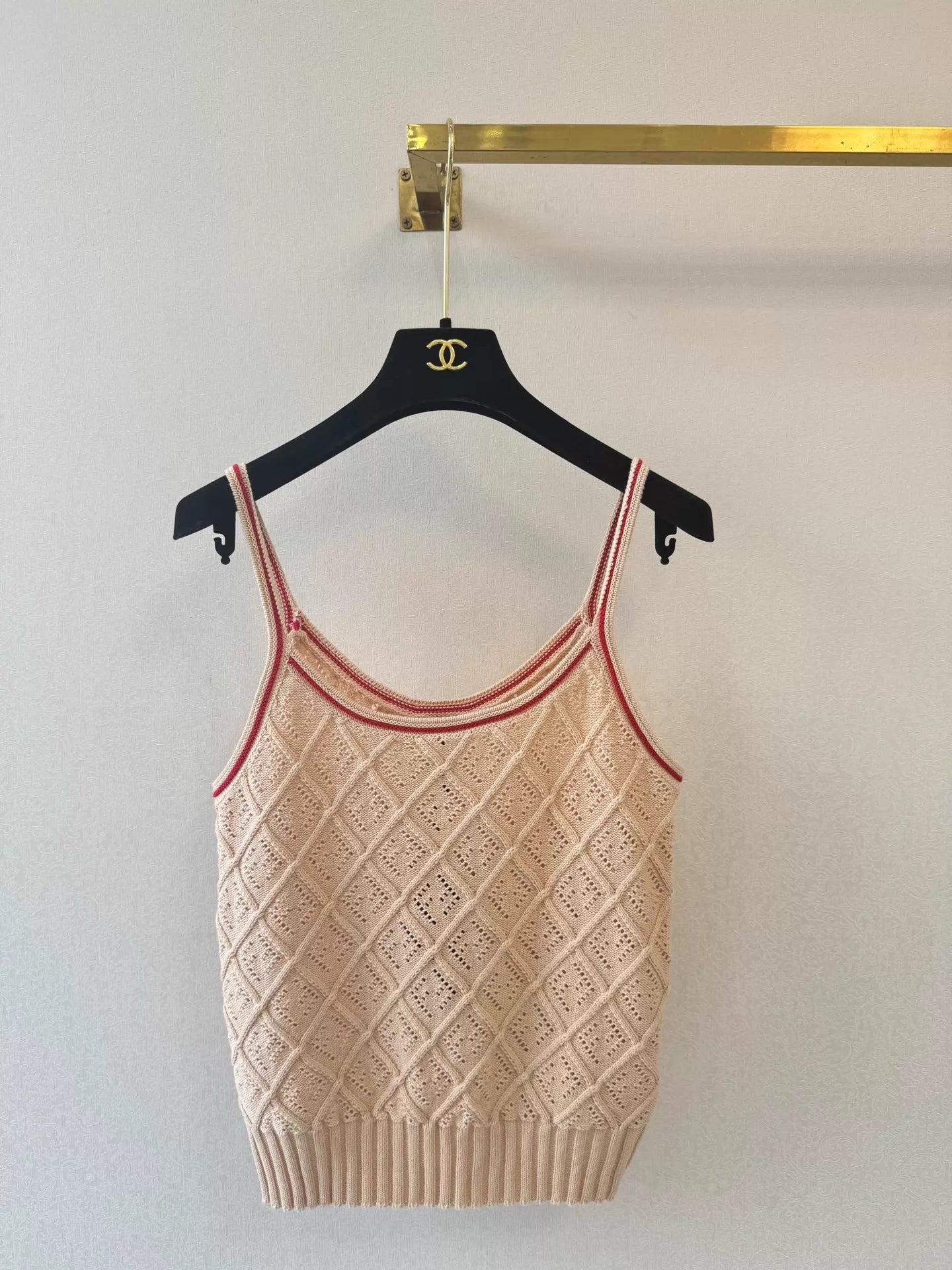 26ss Hollow-out knit vest