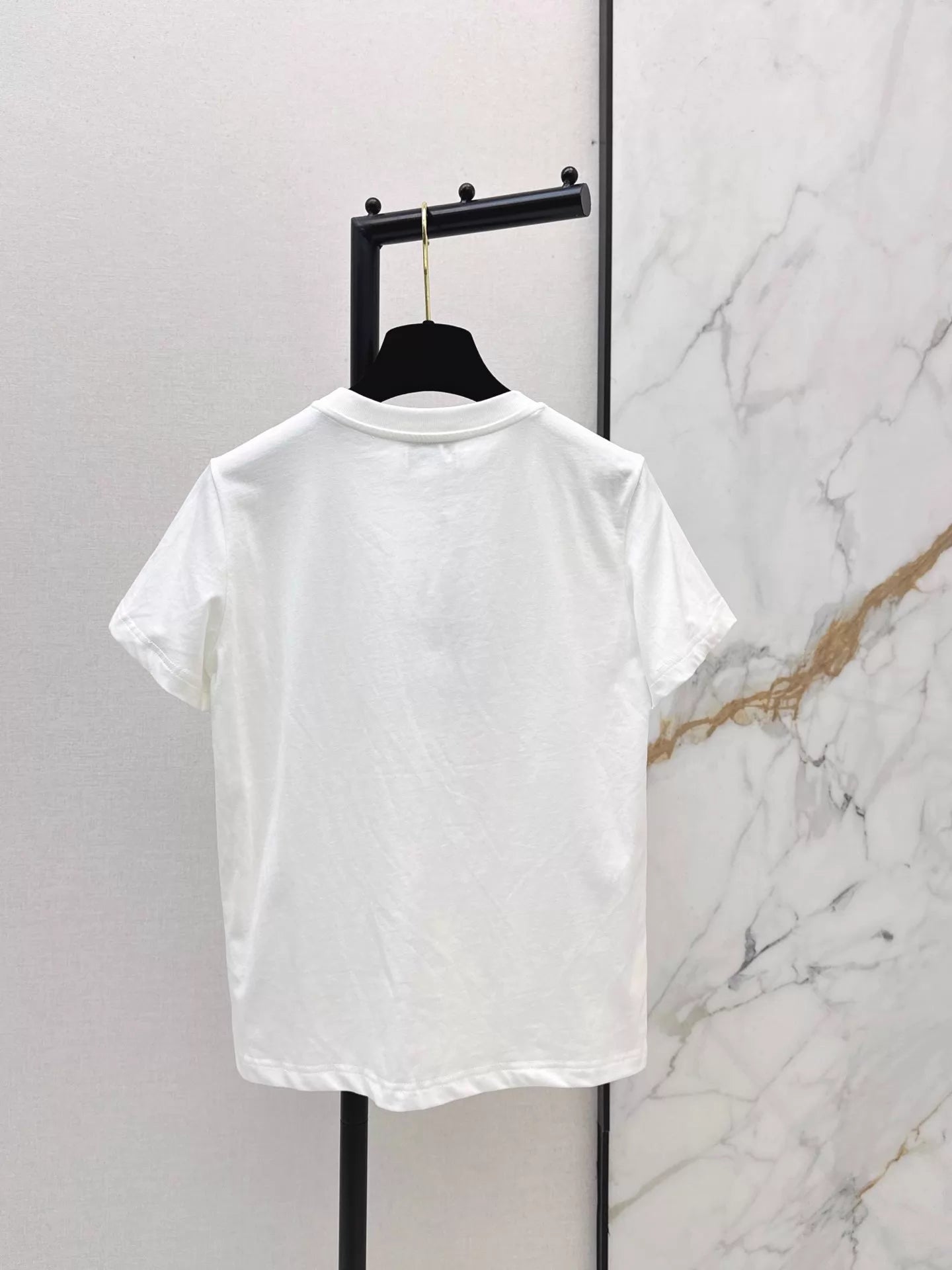 26ss Heart-embossed logo T-shirt