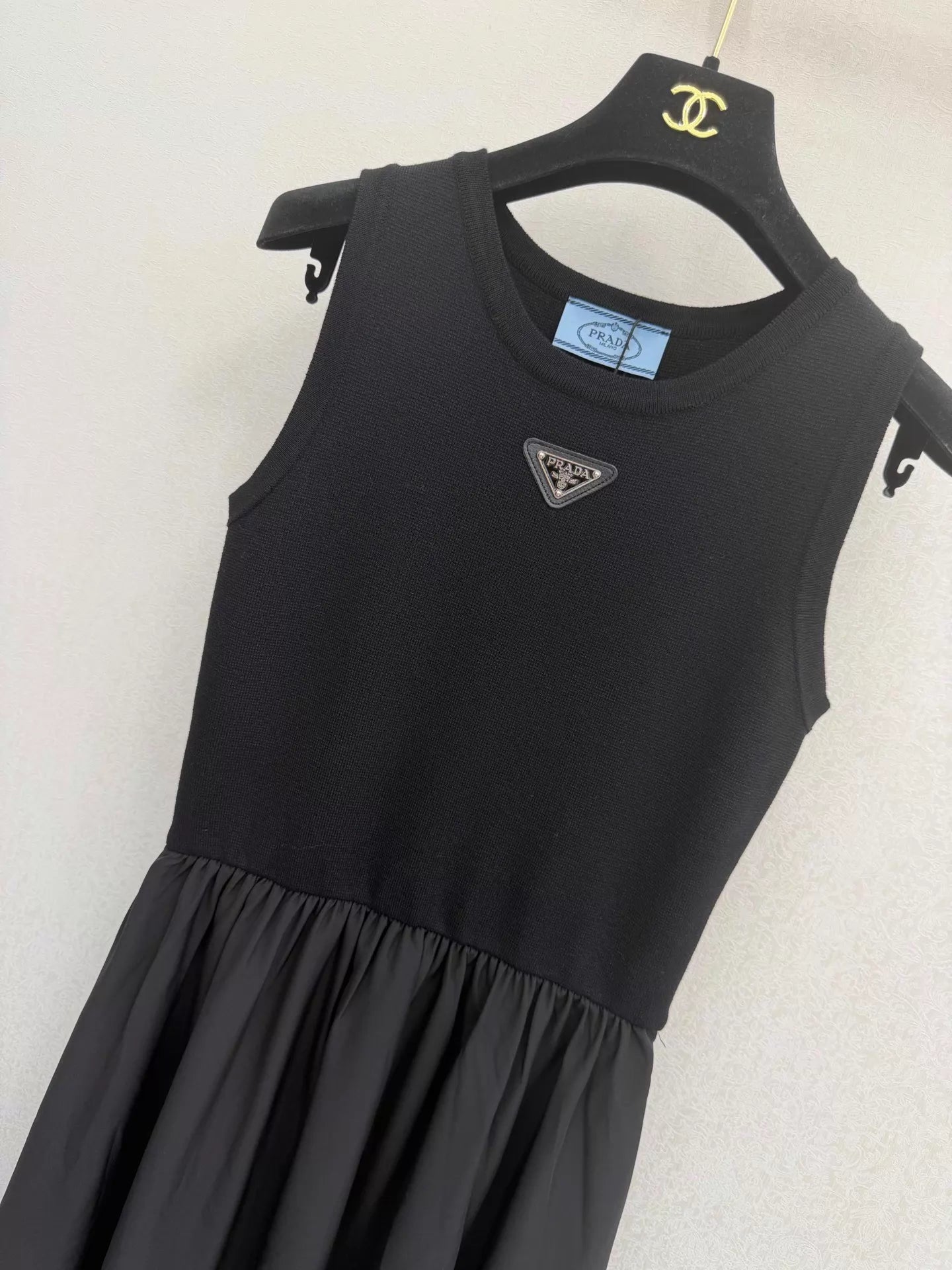 26ss Sleeveless Dress