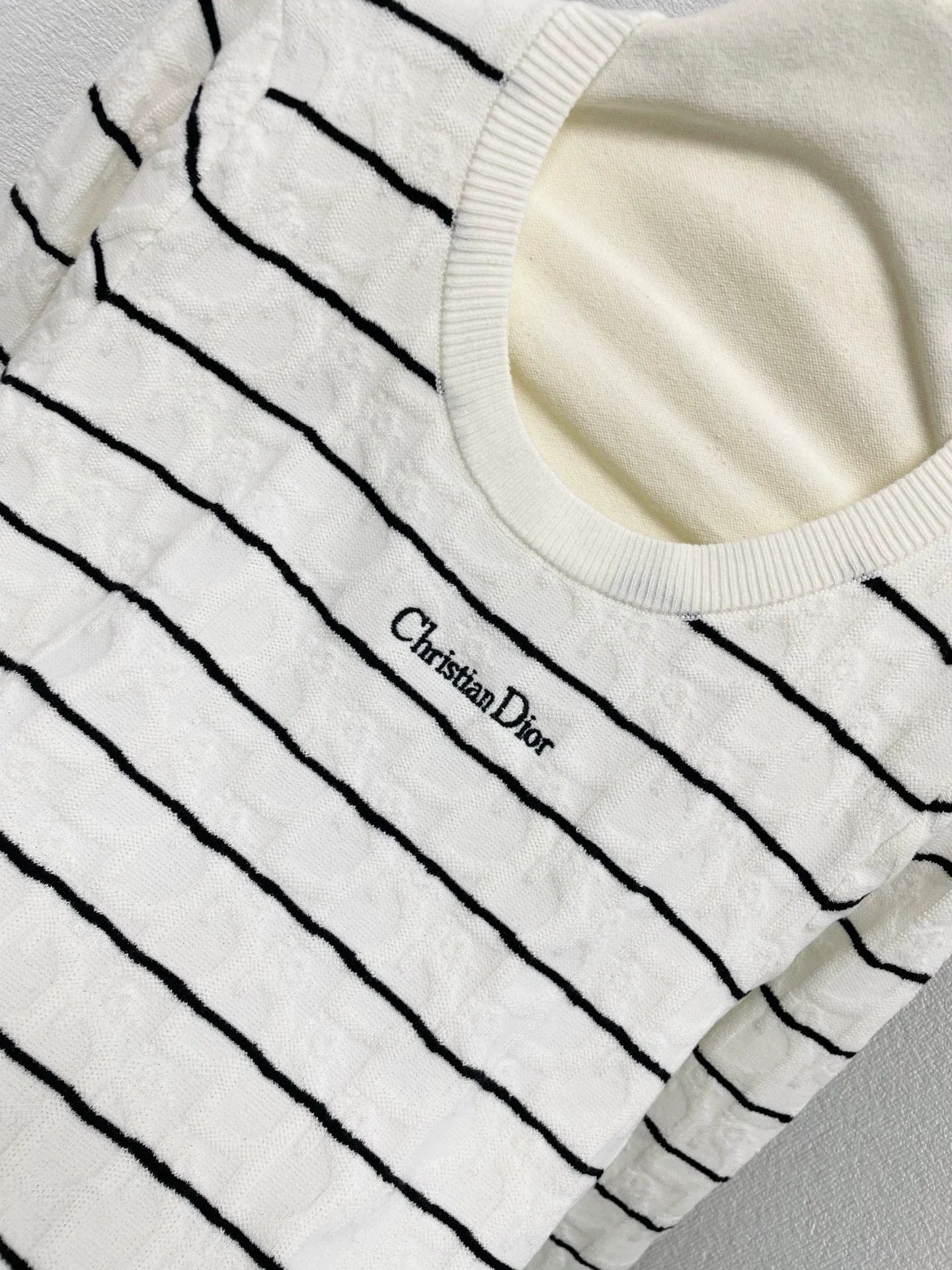 25fw Embroidered long sleeves with letters
