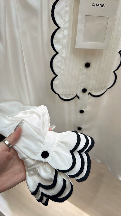 Color-blocked pleated shirt