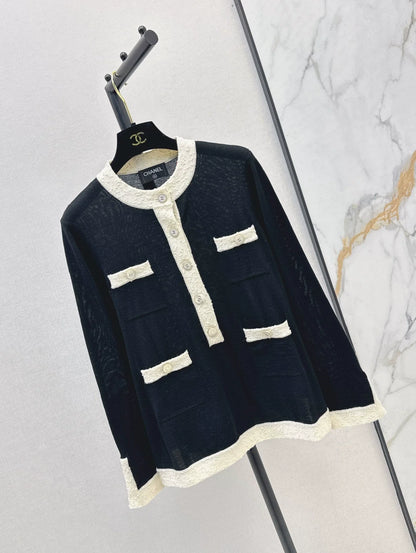 2025 Knitted long sleeved top