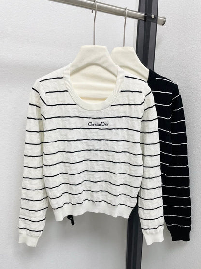 25fw Embroidered long sleeves with letters