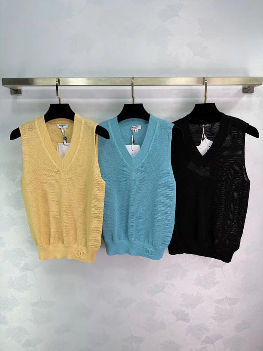 Knitted Vest