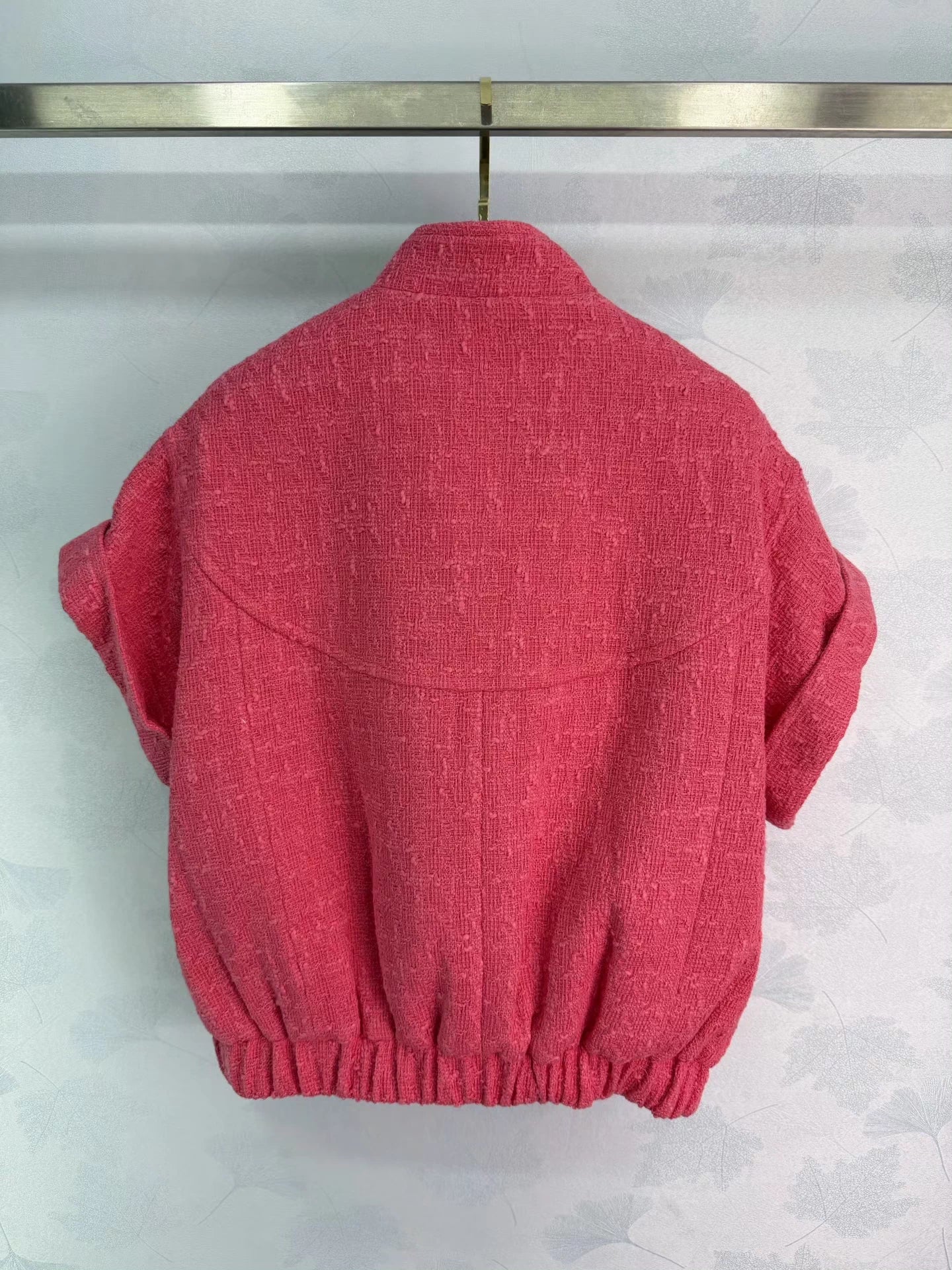 Short-sleeved cardigan