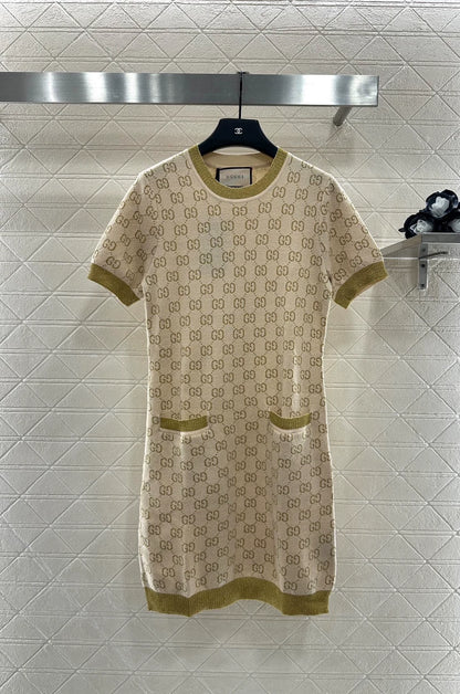 25fw Jacquard knitted short sleeved dress