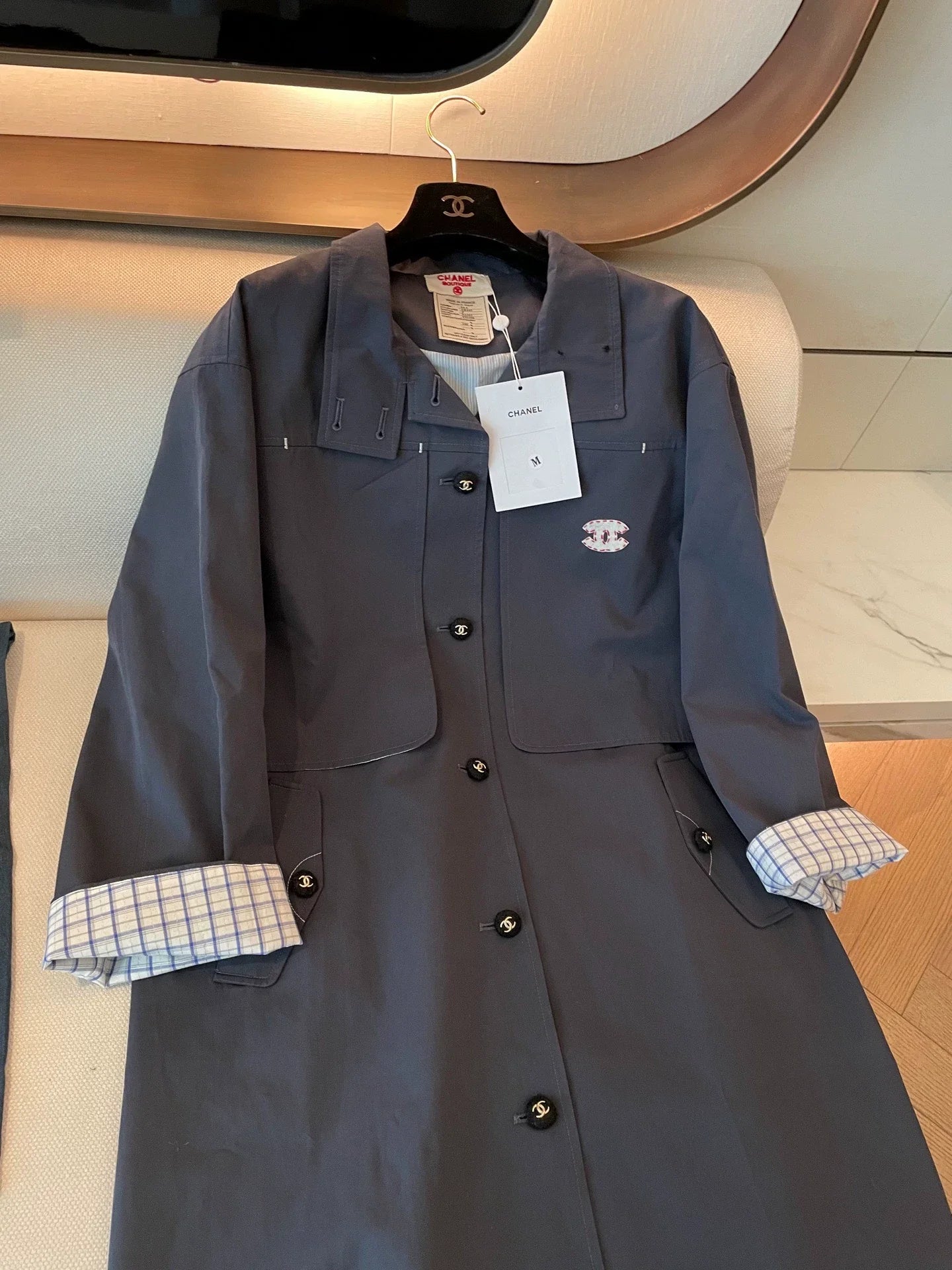 Tibetan long windbreaker