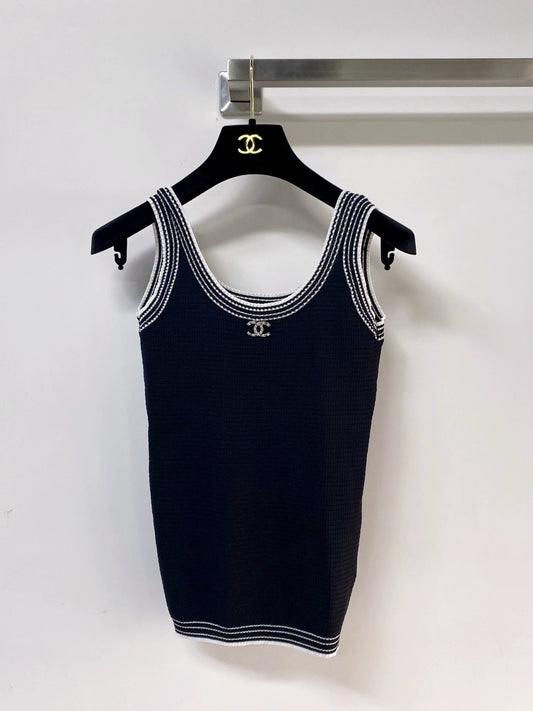 26ss Color-blocked trim tank top