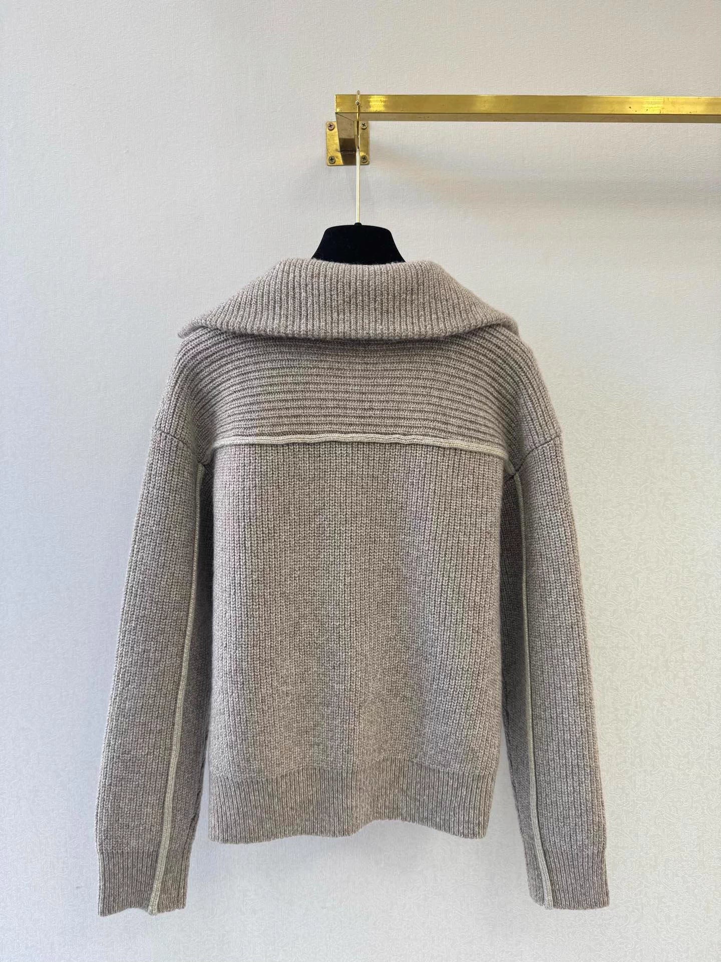Cashmere Knit Cardigan