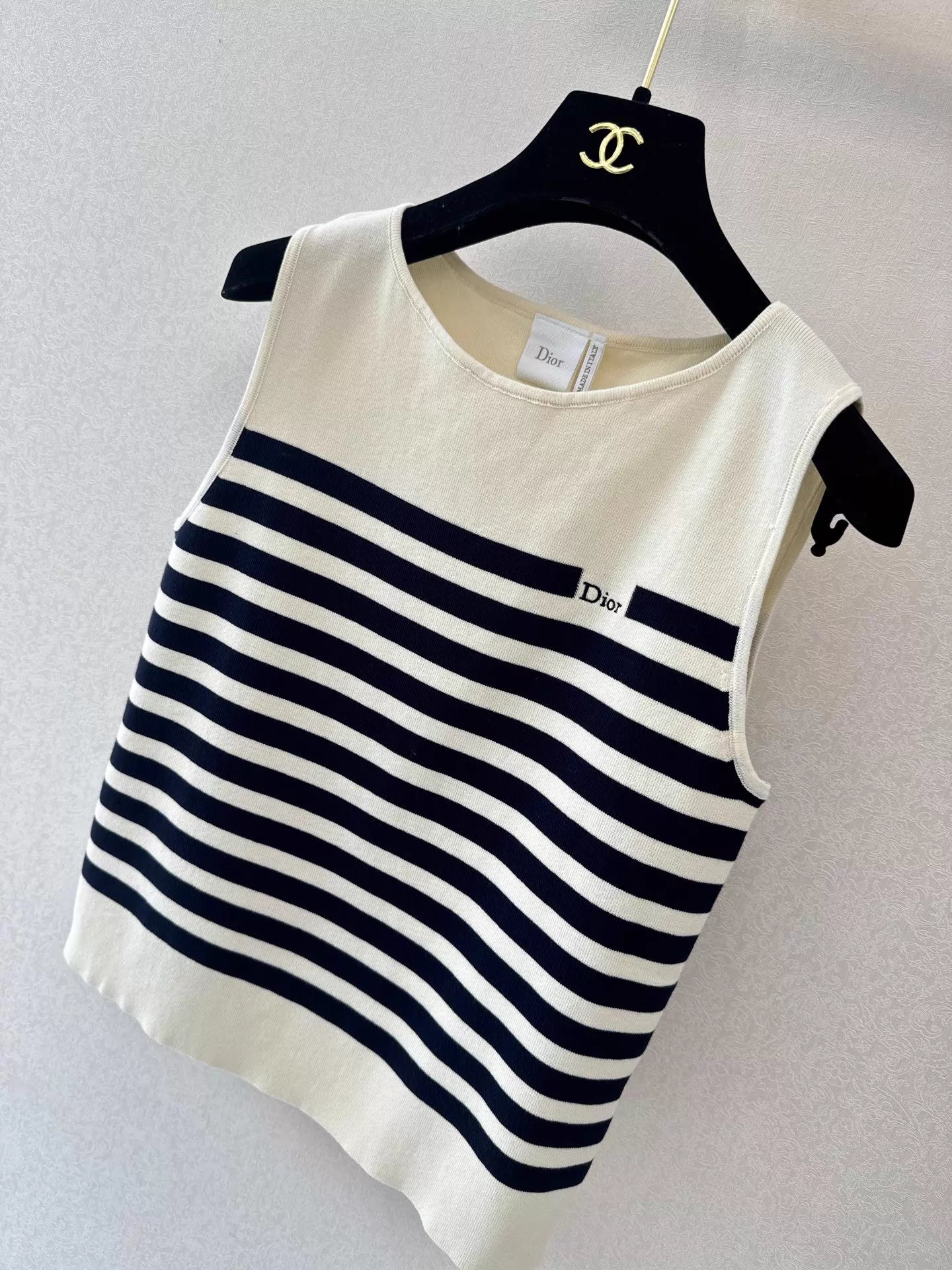 26ss Striped Sleeveless Knit Vest