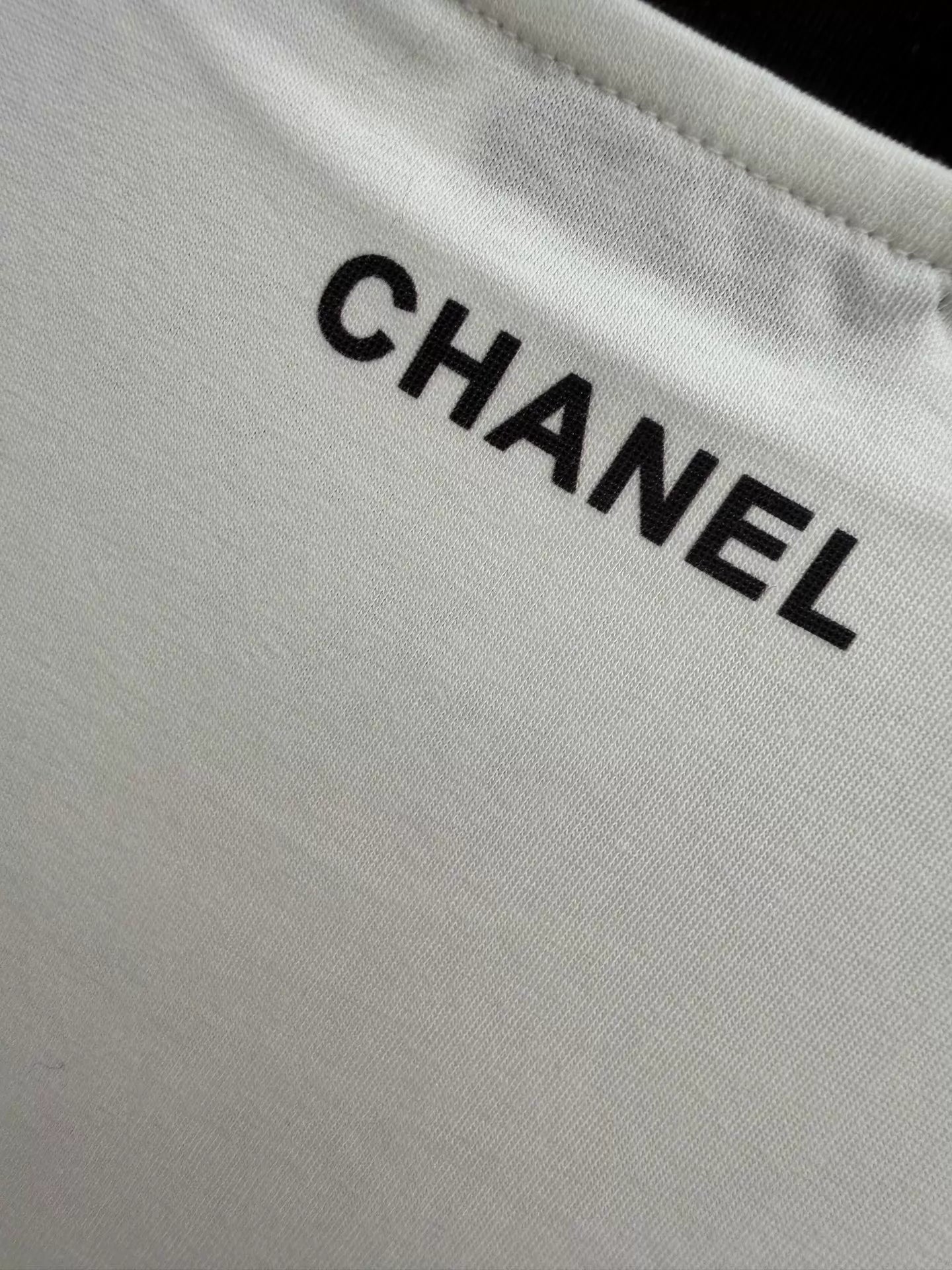 26ss All-over logo print short-sleeved T-shirt