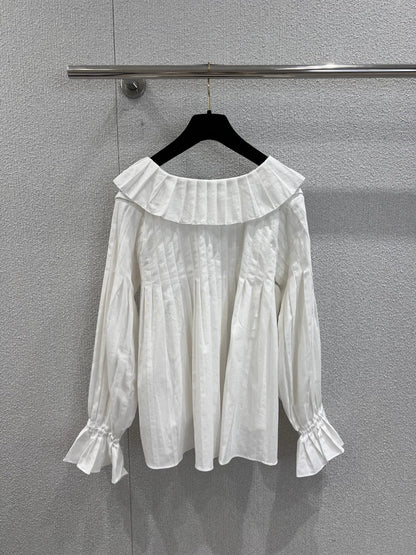 Single breasted pleated doll collar long sleeved shirt