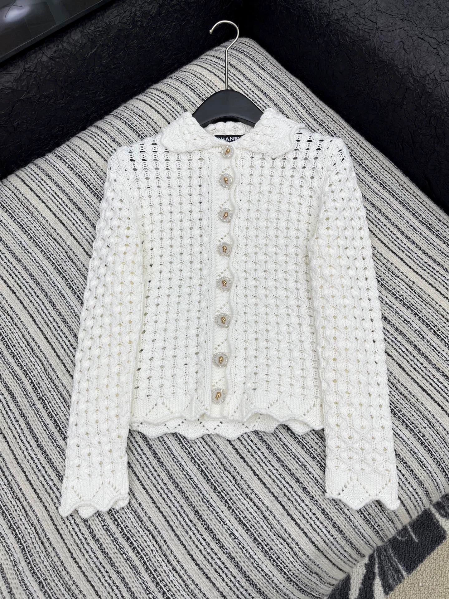 25fw Heavy industry hook flower lapel jacket