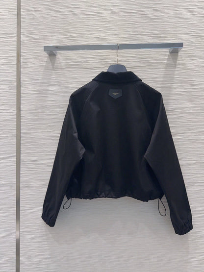 26New Long-Sleeve Jacket with Pockets, Drawstring, and Zipper