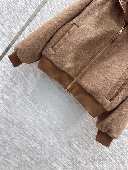 26New Long-Sleeve Zip-Up Hooded Jacket with Letter Embroidery
