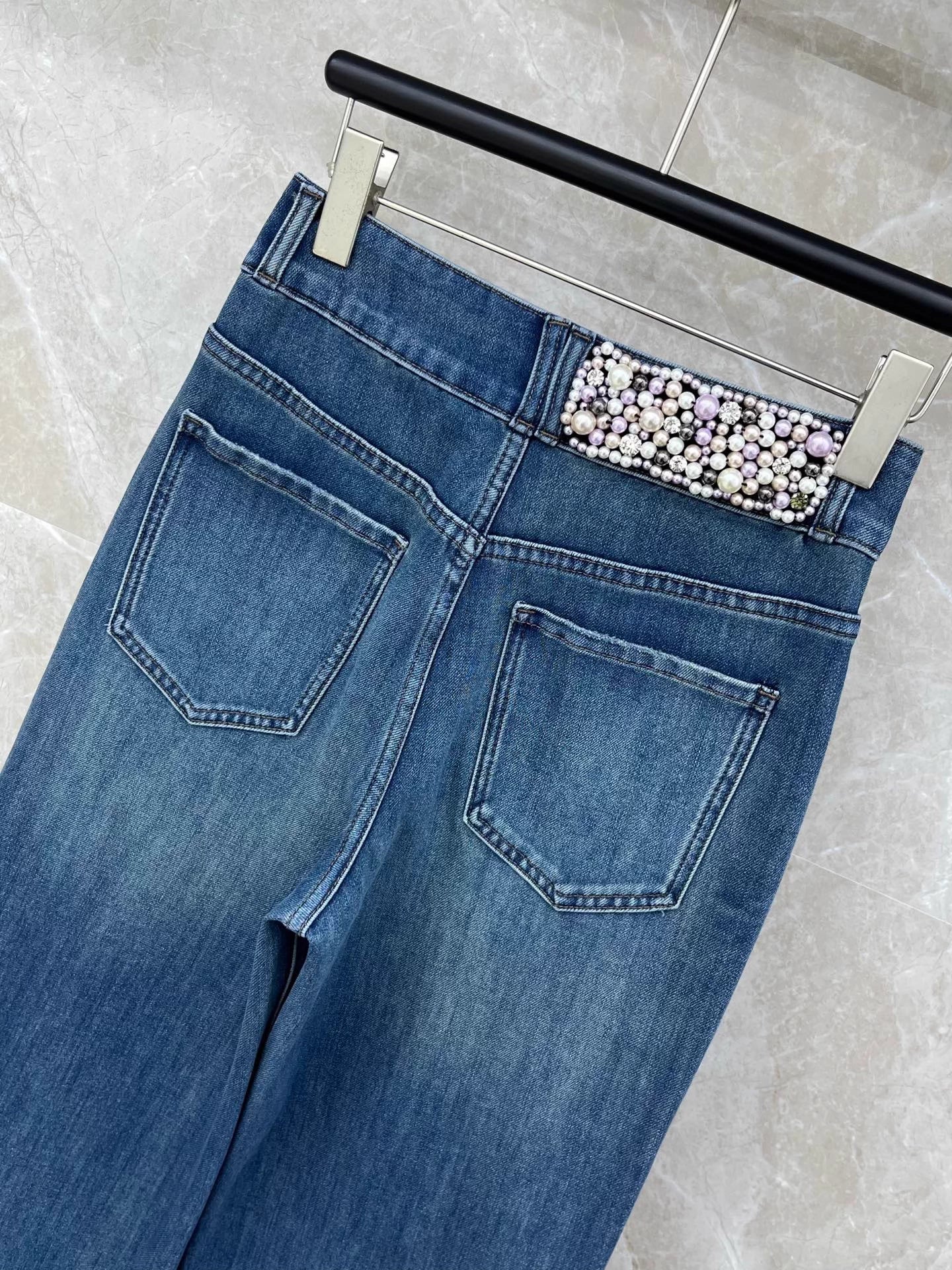 Double Pocket Heavy-Duty Jeans