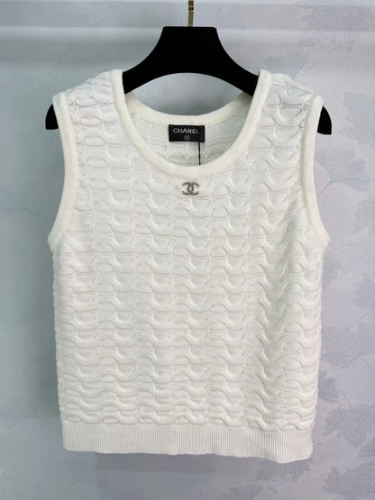 Knitted Vest