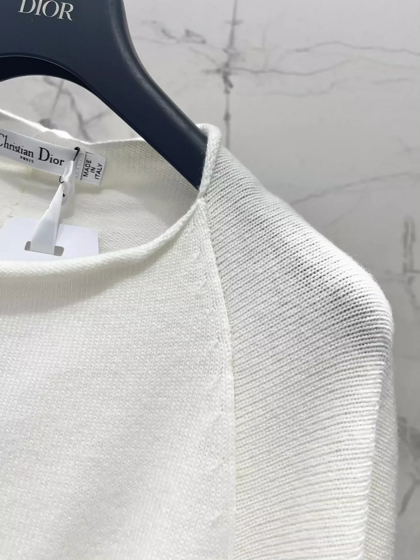 25fw One shoulder knitted long sleeved top