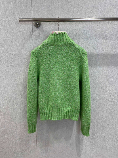 Stand up collar long sleeved sweater jacket