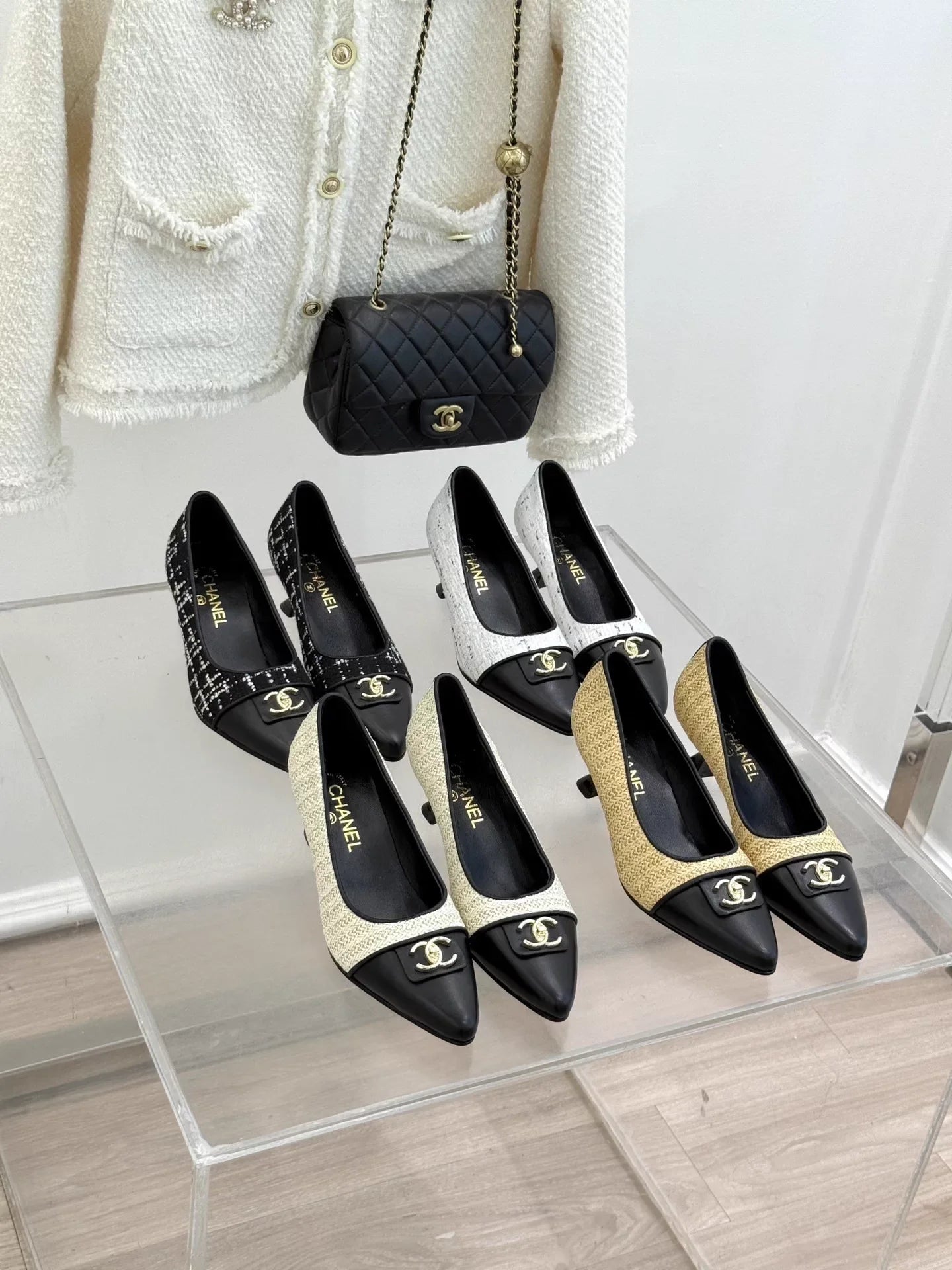 Double C flip-top pointed high heels