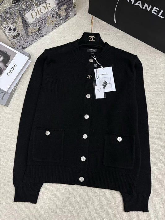 Single-breasted cardigan with pockets
