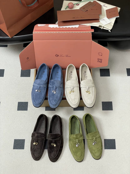 Pendant Loafers