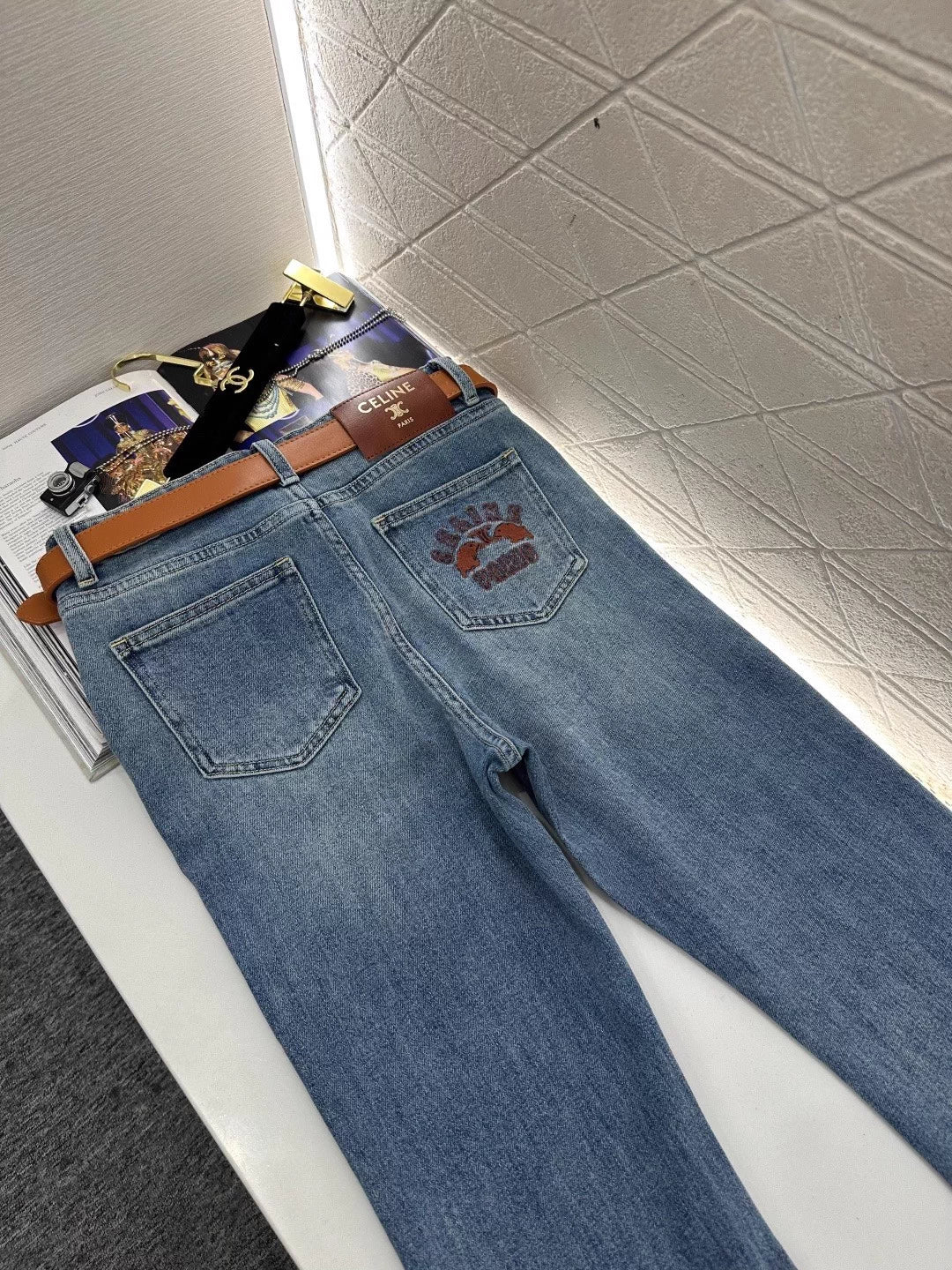 Flared Retro Jeans