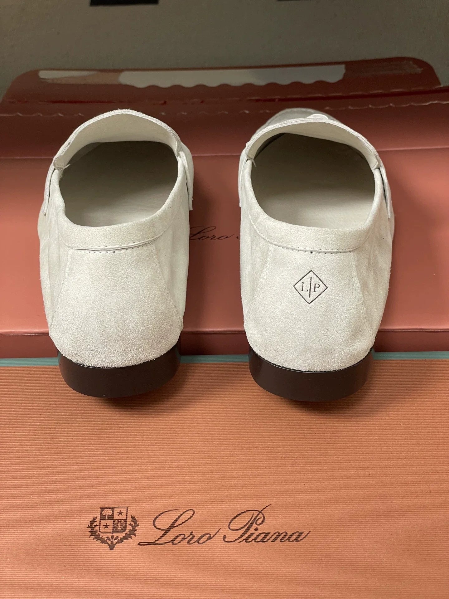 Pendant Loafers