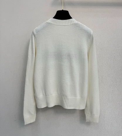 knitted sweater