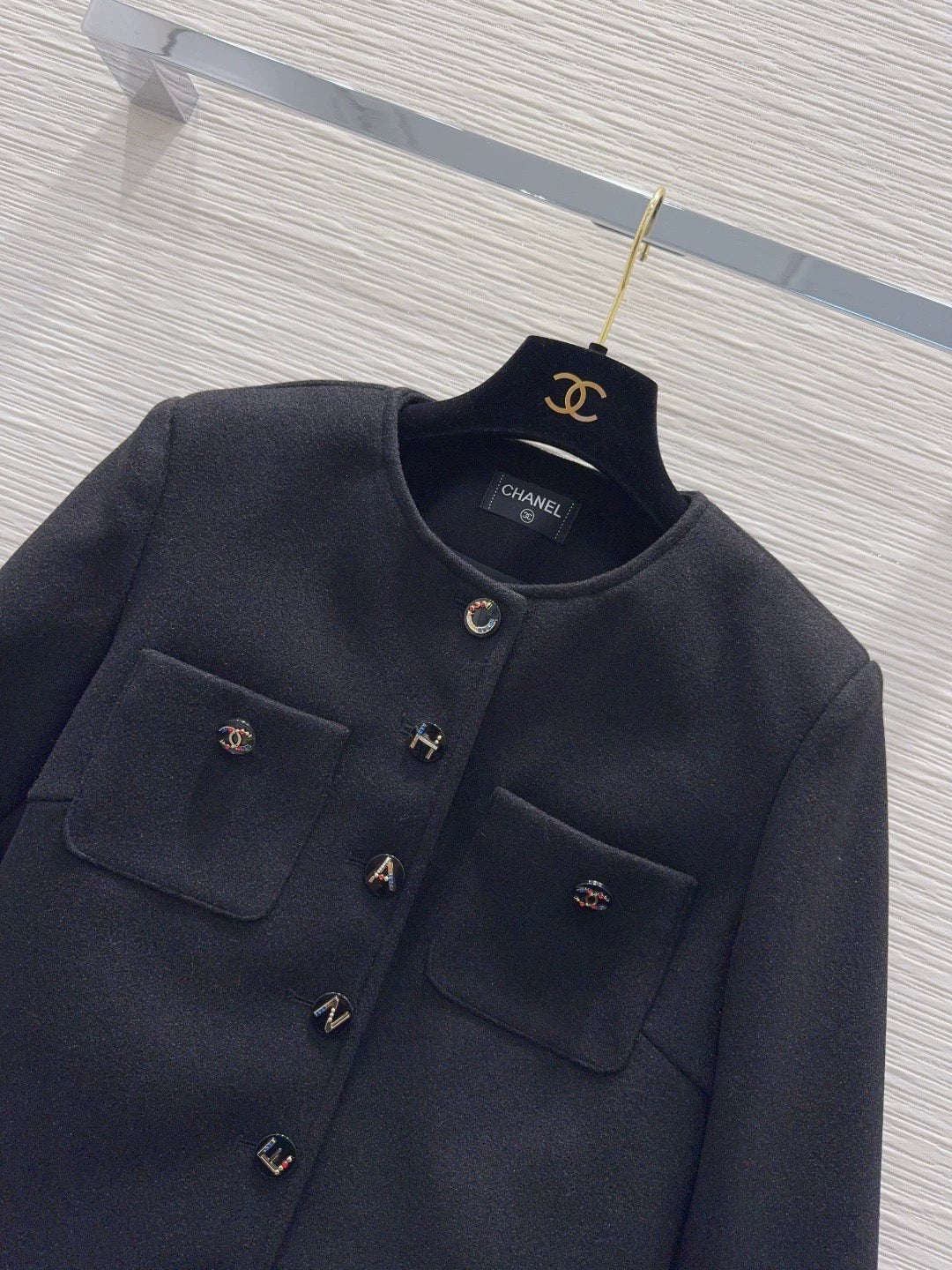 26New Black Single-Breasted Wool-Blend Coat with Letter Detailing