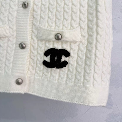 Knitted Vest