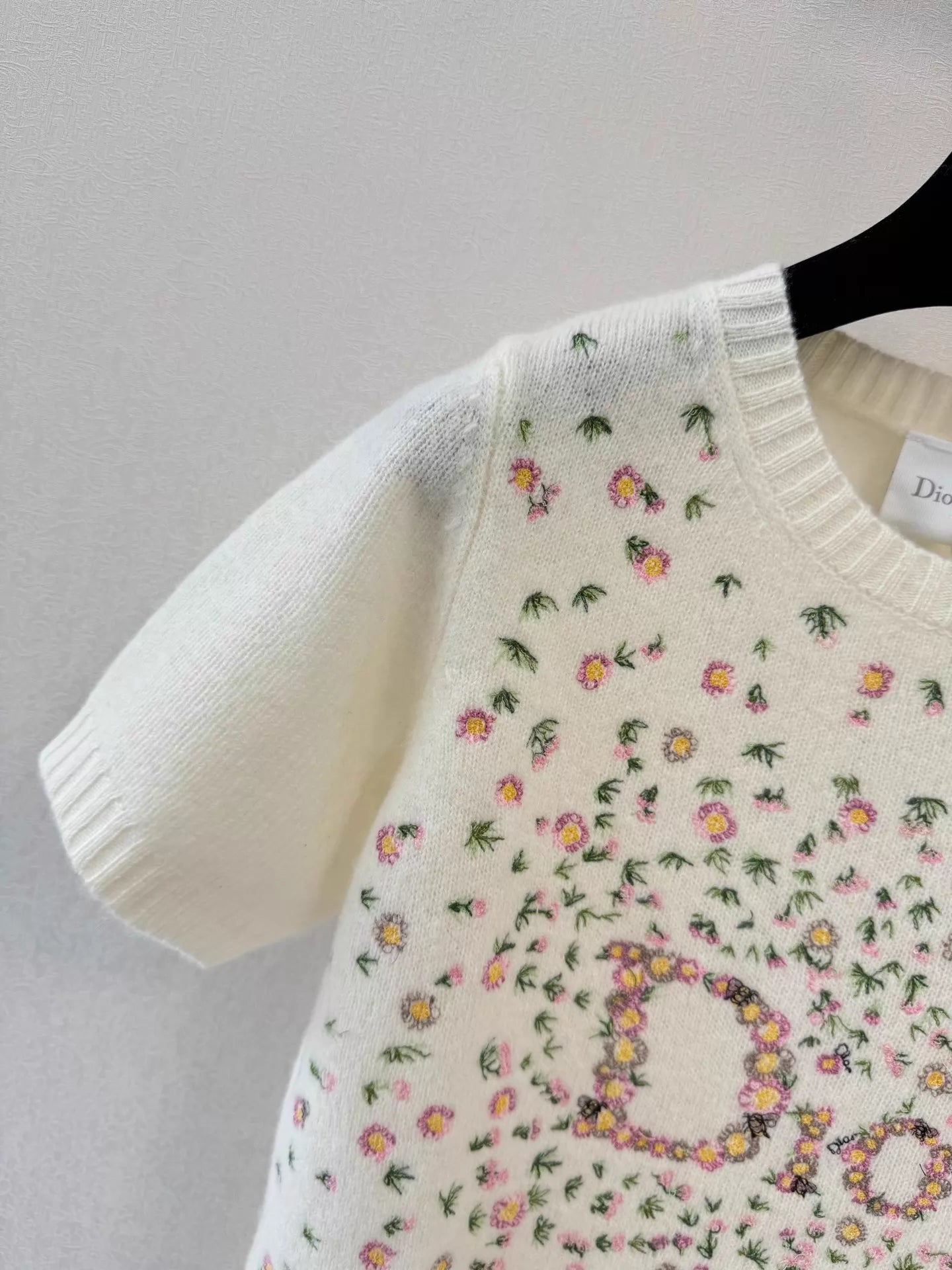 Floral Embroidery Short-Sleeve T-Shirt