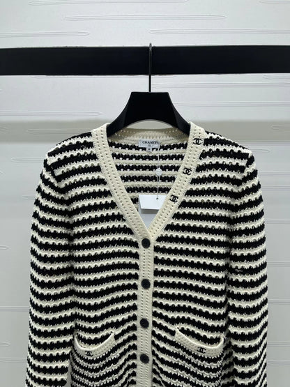 Striped V-neck Cardigan