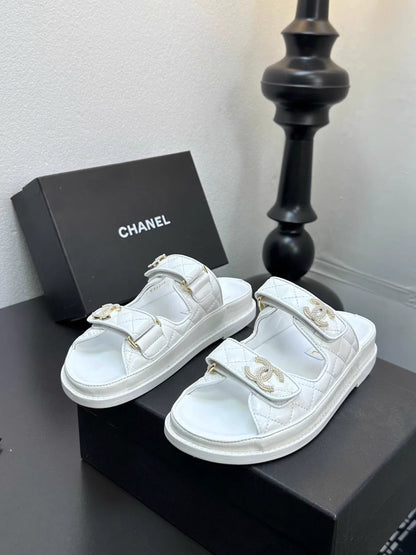 Velcro beach flip-flops