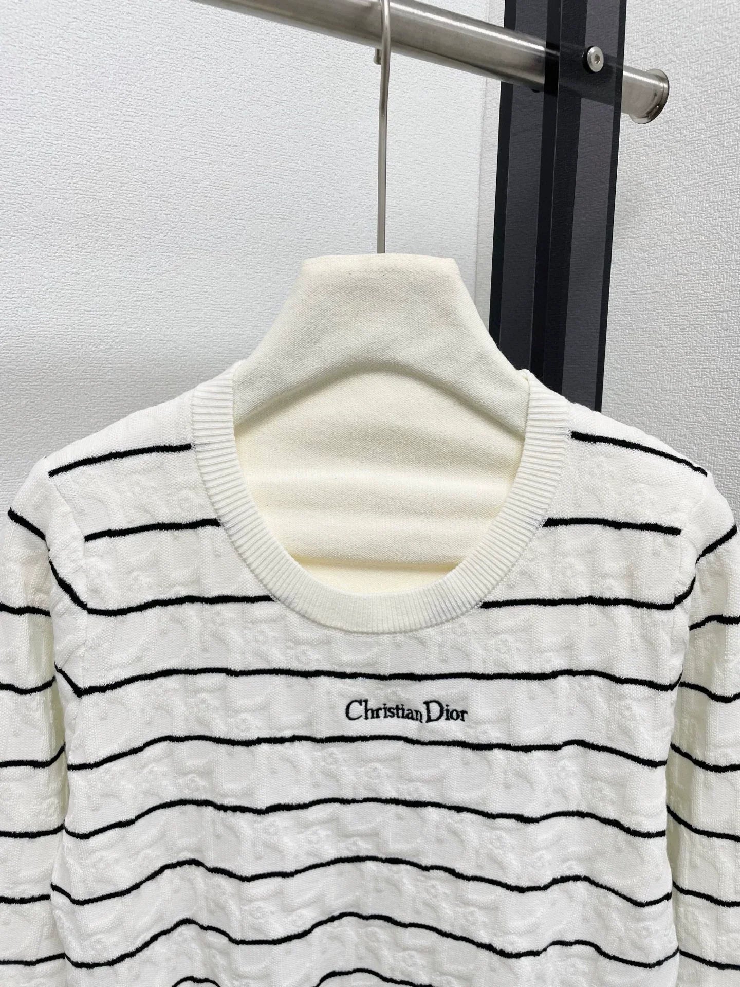 25fw Embroidered long sleeves with letters
