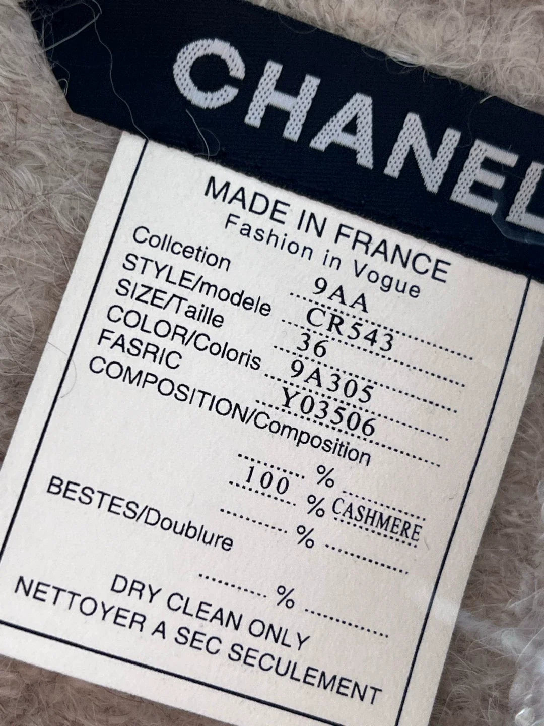 Double C-button vest