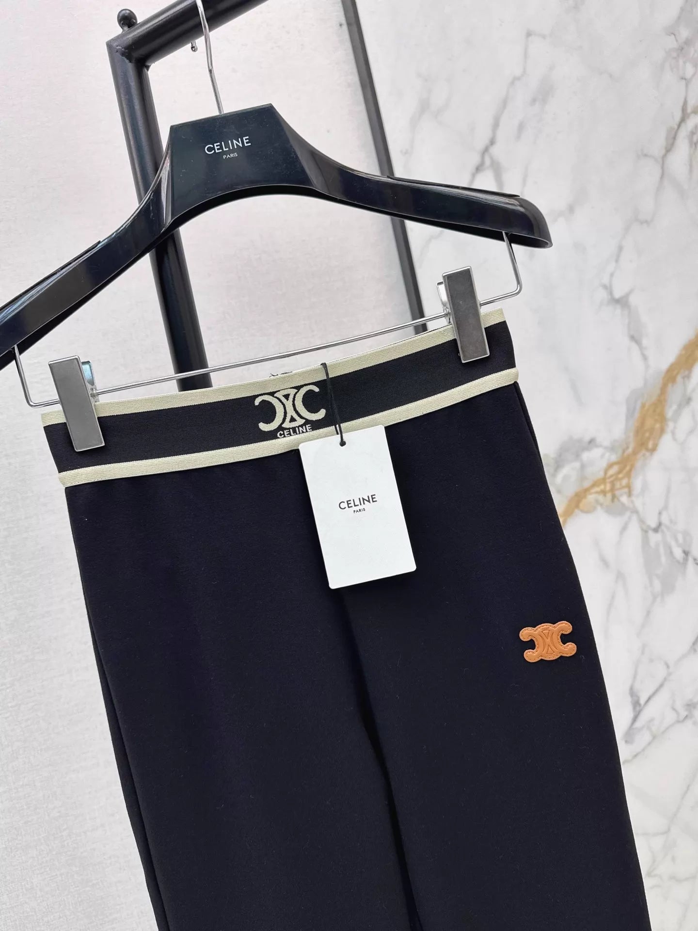 26ss Flared mid-high waist stretch leggings